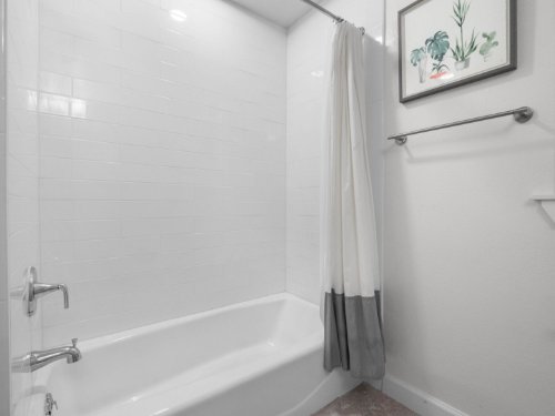3609-neptune-drive--orlando--fl-32804-0147.jpg