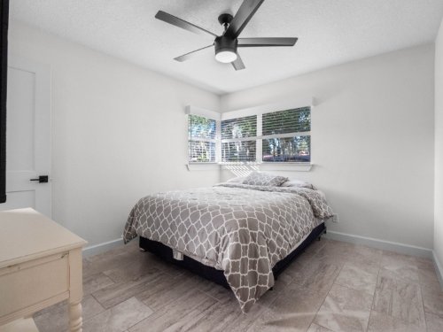 3609-neptune-drive--orlando--fl-32804-0156.jpg