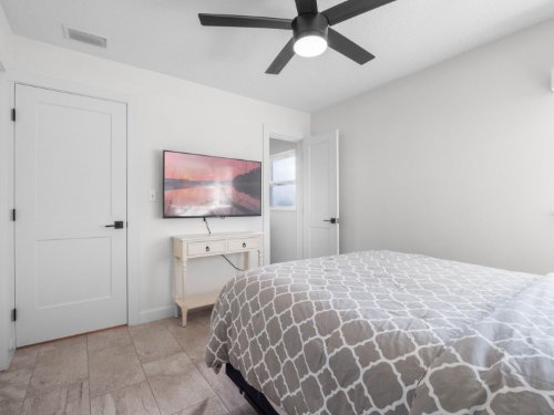 3609-neptune-drive--orlando--fl-32804-0159.jpg