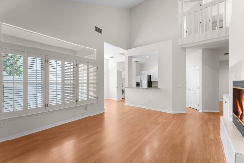 185-wimbledon-circle--lake-mary--fl-32746--extra---02.jpg