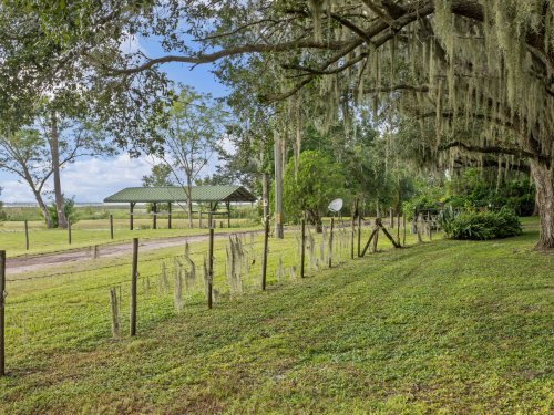 1059-south-lake-avenue--st.-cloud--fl-34771---02.jpg