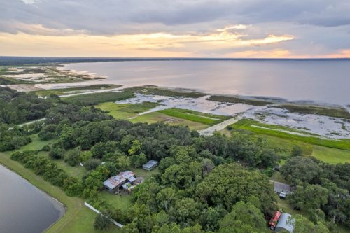 1059-south-lake-avenue--st.-cloud--fl-34771---49.jpg