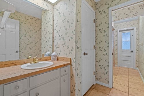 6814-kara-court--orlando--fl-32819---24.jpg