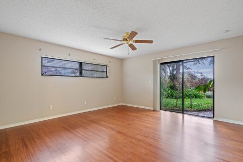 6814-kara-court--orlando--fl-32819---30.jpg