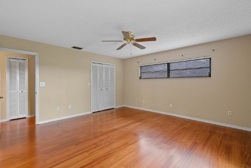 6814-kara-court--orlando--fl-32819---32.jpg