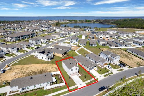 2555-avalon-park-blvd--tavares--fl-32778---27-edit.jpg