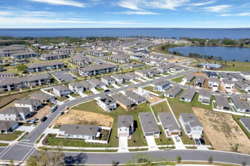 2555-avalon-park-blvd--tavares--fl-32778---28.jpg
