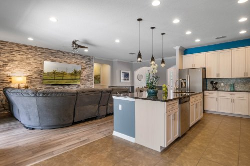 5615-versailles-lane--sanford--fl-32771---14.jpg