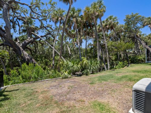 1606-saxon-drive--new-smyrna-beach--fl-32169---40.jpg