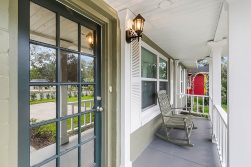 1210-north-donnelly-street--mount-dora--fl-32757---03.jpg