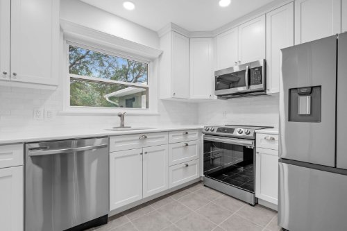 1210-north-donnelly-street--mount-dora--fl-32757-reshoot---03.jpg
