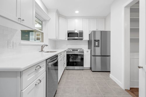 1210-north-donnelly-street--mount-dora--fl-32757-reshoot---05.jpg