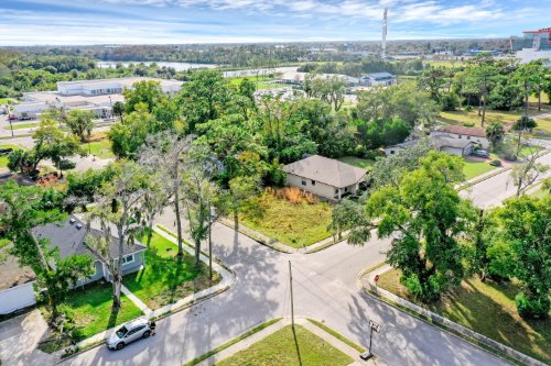 200-moseley-avenue--eatonville--fl-32751---01.jpg