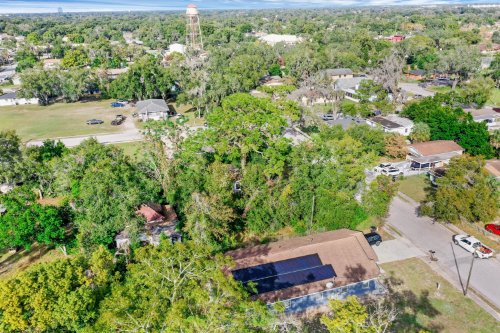 200-moseley-avenue--eatonville--fl-32751---05.jpg