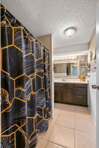 7808-pineapple-drive--orlando--fl-32835---31.jpg