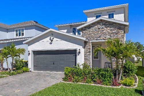 4630-cragmere-loop--clermont--fl-34711---02.jpg